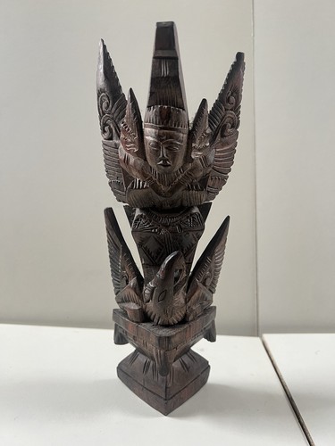 Vishnu garuda statue hand - garuda,