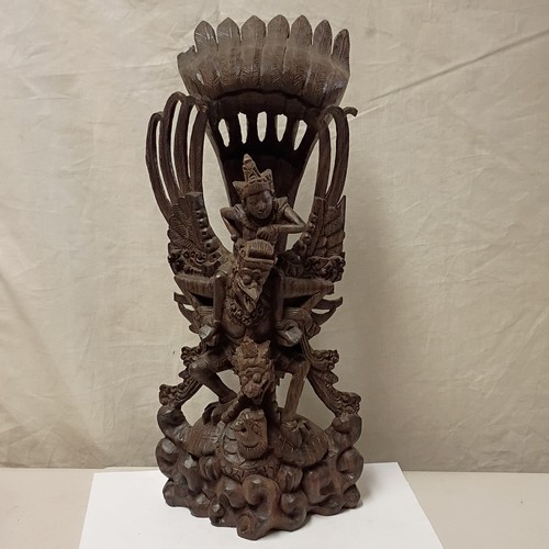 Vishnu garuda naga - garuda, on
