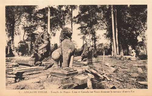 Angkor thom bayon - thom, lion